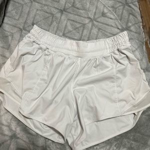 Lululemon Hotty Hots